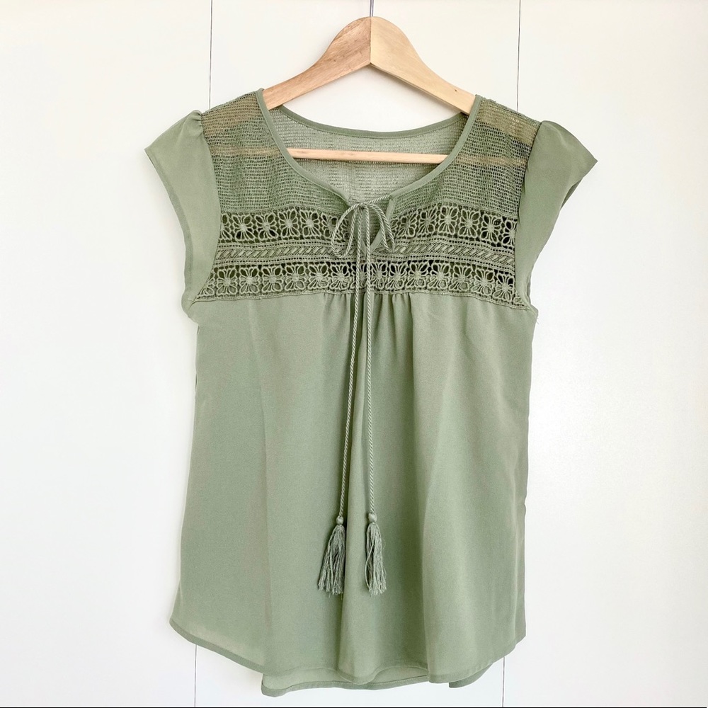 Miss Daisy crochet top